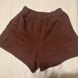 SET ACTIVE Heavyweight Sweat Shorts in Brown